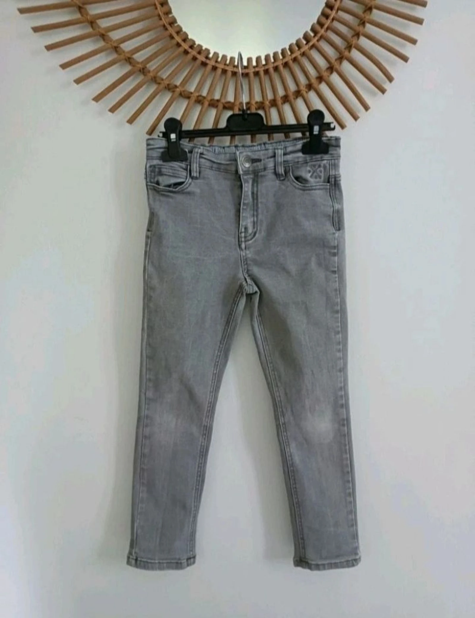 Jeans gris galerie Lafayette 8ans